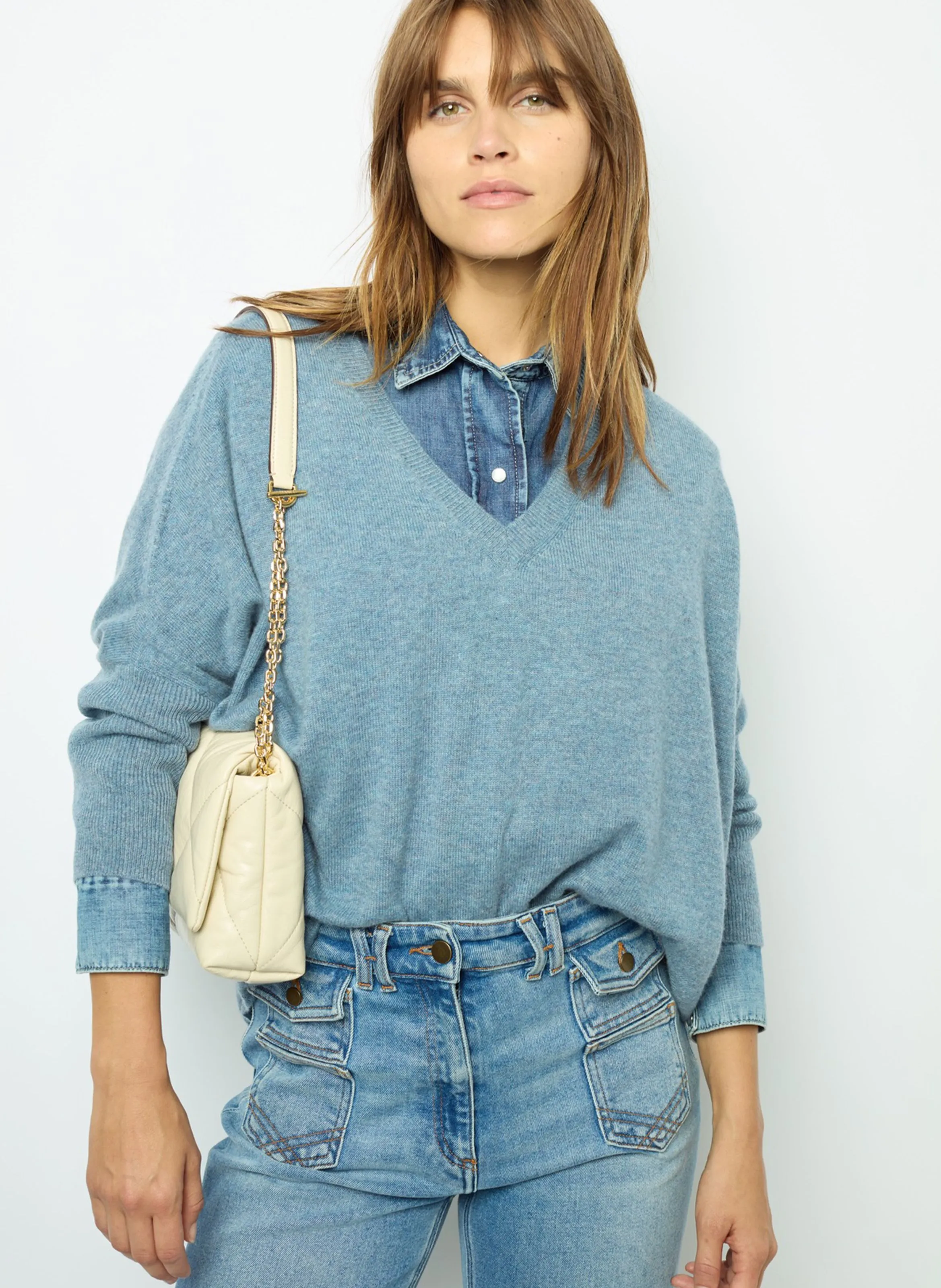 JOURDAN - Jersey recto de cachemira con cuello de pico en azul