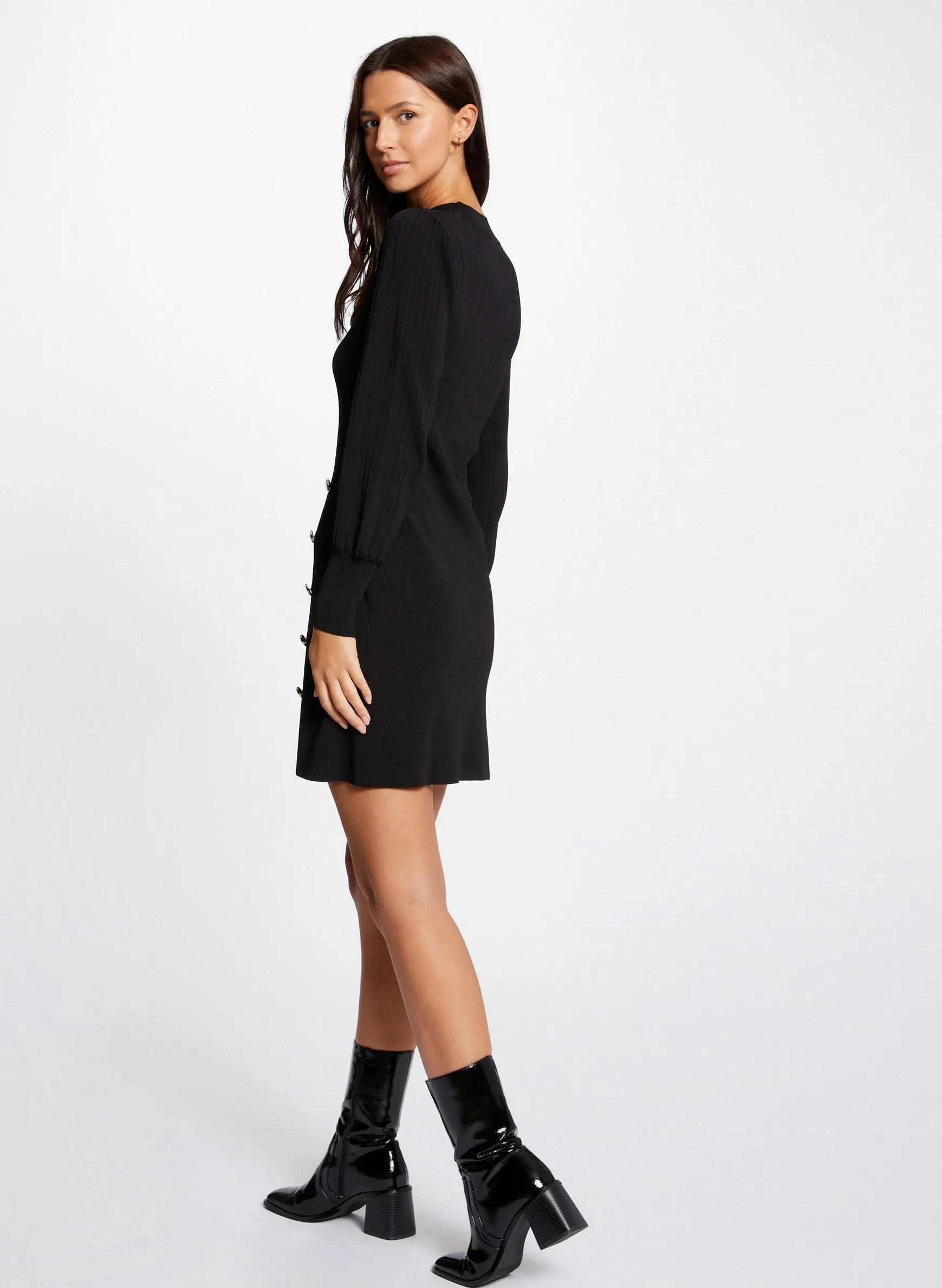 MORGAN RMBILLE - Vestido tipo jersey ajustado con cuello alto en negro