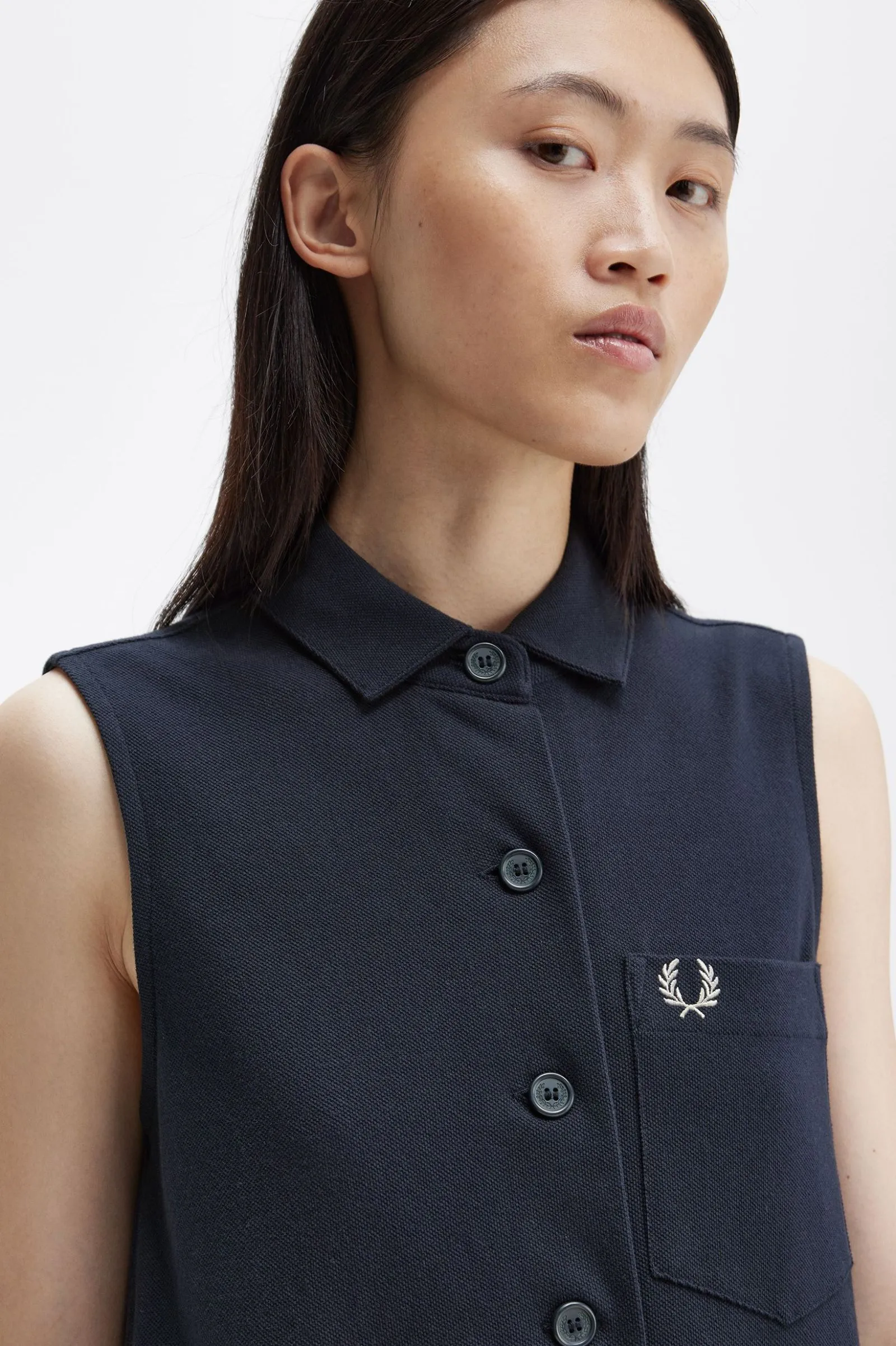 Vestido camisero de piqué con botones